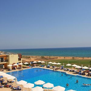 Panas Holiday Village